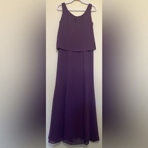 Ursula of Switzerland Women’s Eggplant-colored Formal Gown, size 10